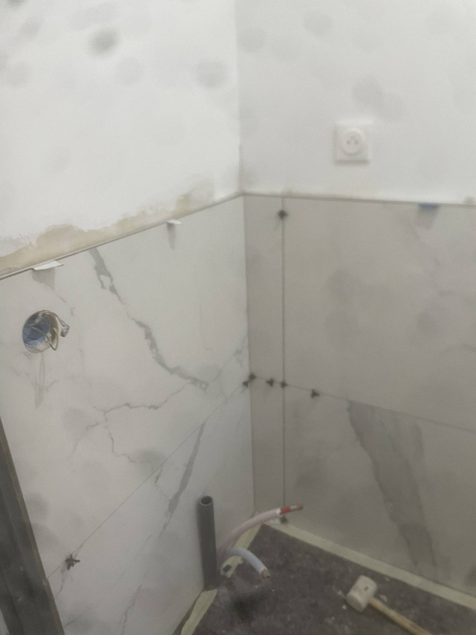 Carrelage moderne Taverny