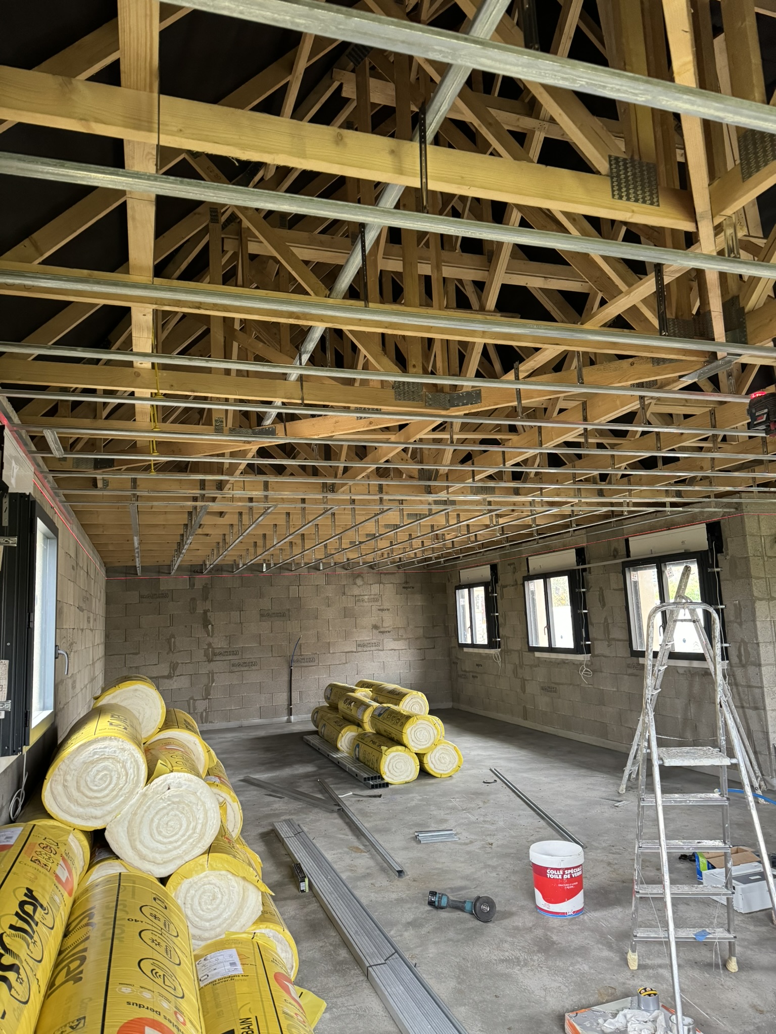 Revêtement Mural Val d'Oise - Papier peint posé